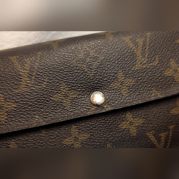 LOUIS VUITTON Monogram Sarah Long Wallet LV ( fair condition ) - Picture 4 of 12